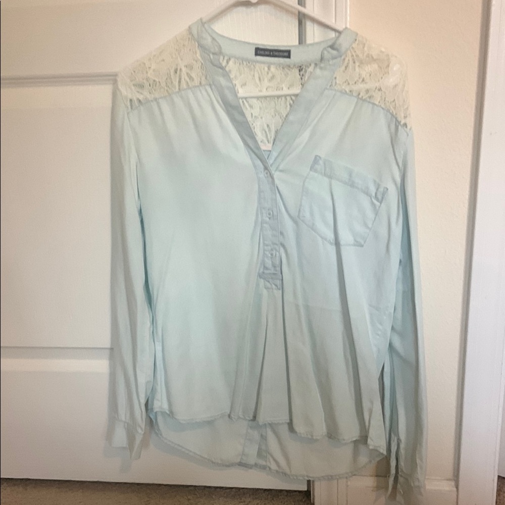 NWOT Chelsea & Theodore Blue Lace Blouse with Mandarin Collar Small